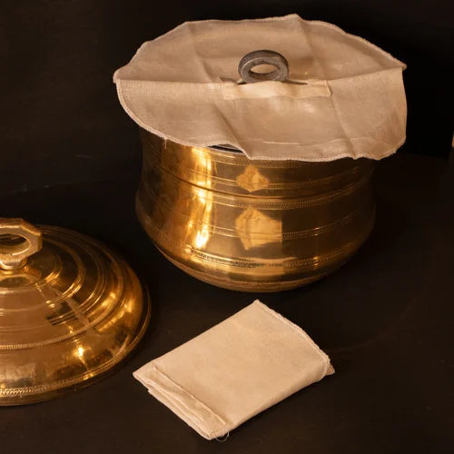 Traditional Brass Idli Pathram – Handcrafted Idli Cooker & Steamer with Tin Coating | 7, 9 & 12 Pit Options | South Indian Cookware - Image 4