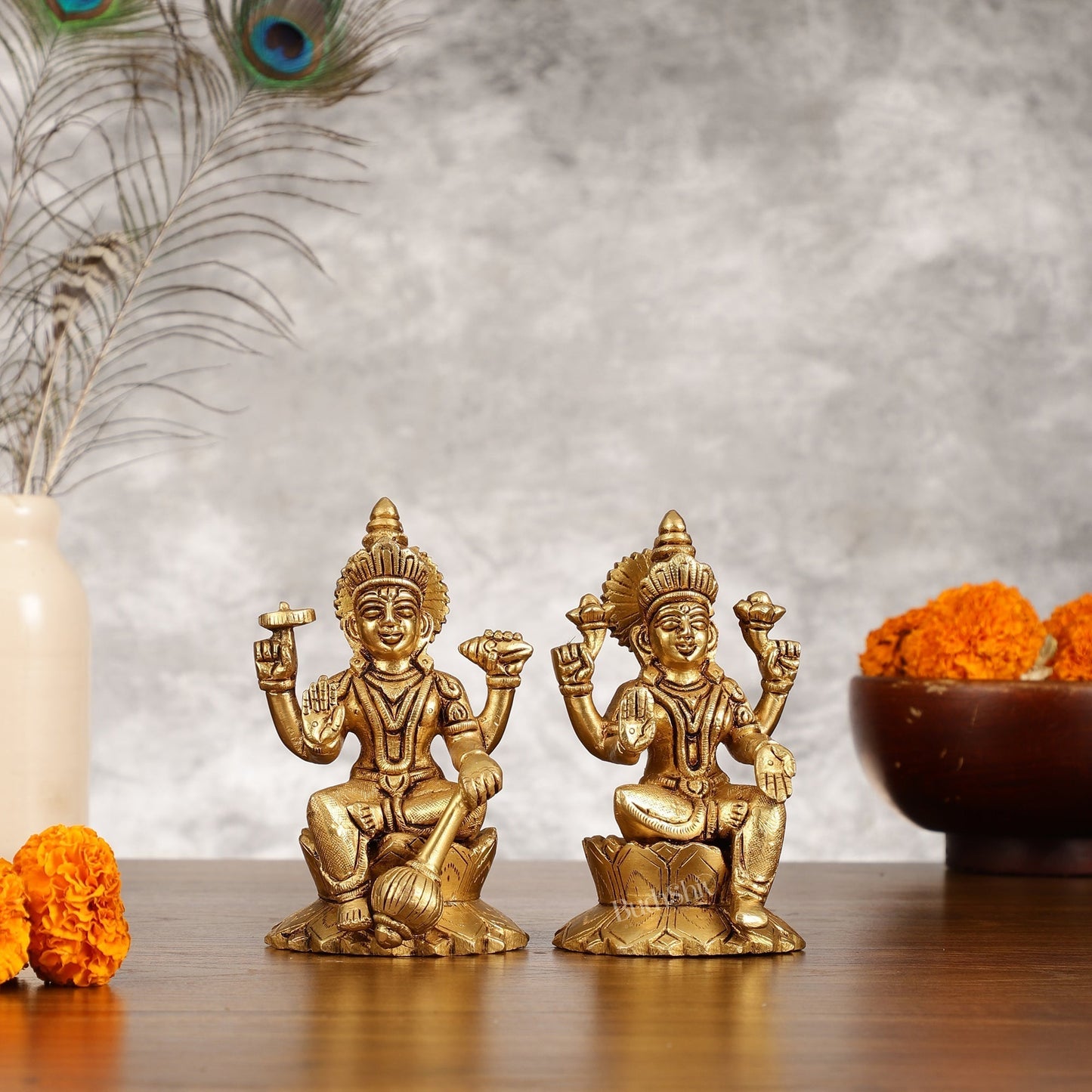 Brass Vishnu Lakshmi Seated on Lotus Base Idol - 5.5" - Sama Homes Idol - Brass Sculpture