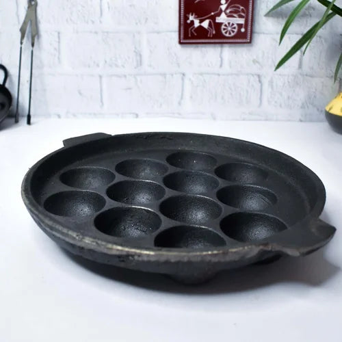 Cast Iron Kuzhi Paniyarakal (Paddu-Appe Tawa) – Image 3 - Image 3