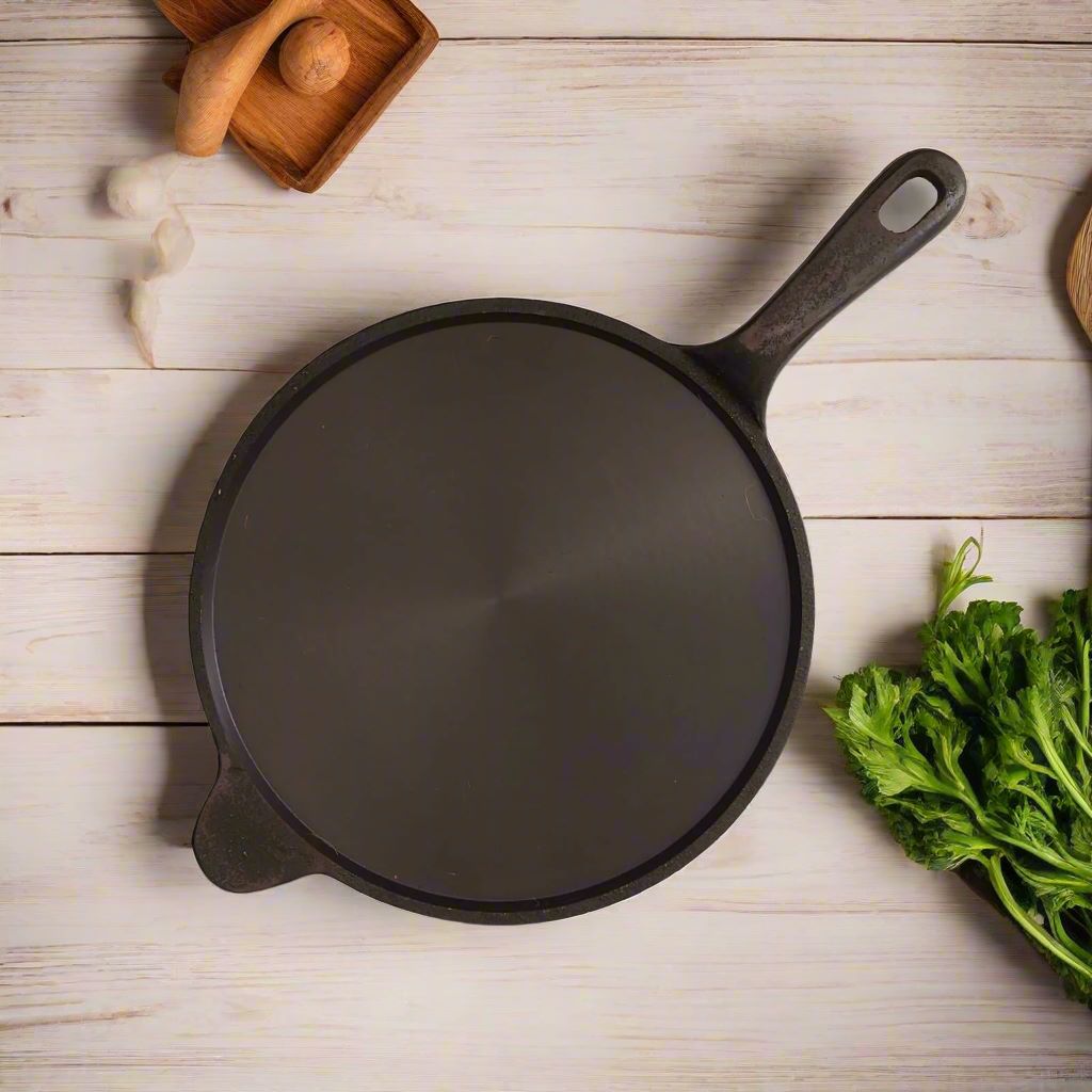 Cast Iron Tawa With Long Handle – Sama Homes - Eco-friendly - Sama Homes