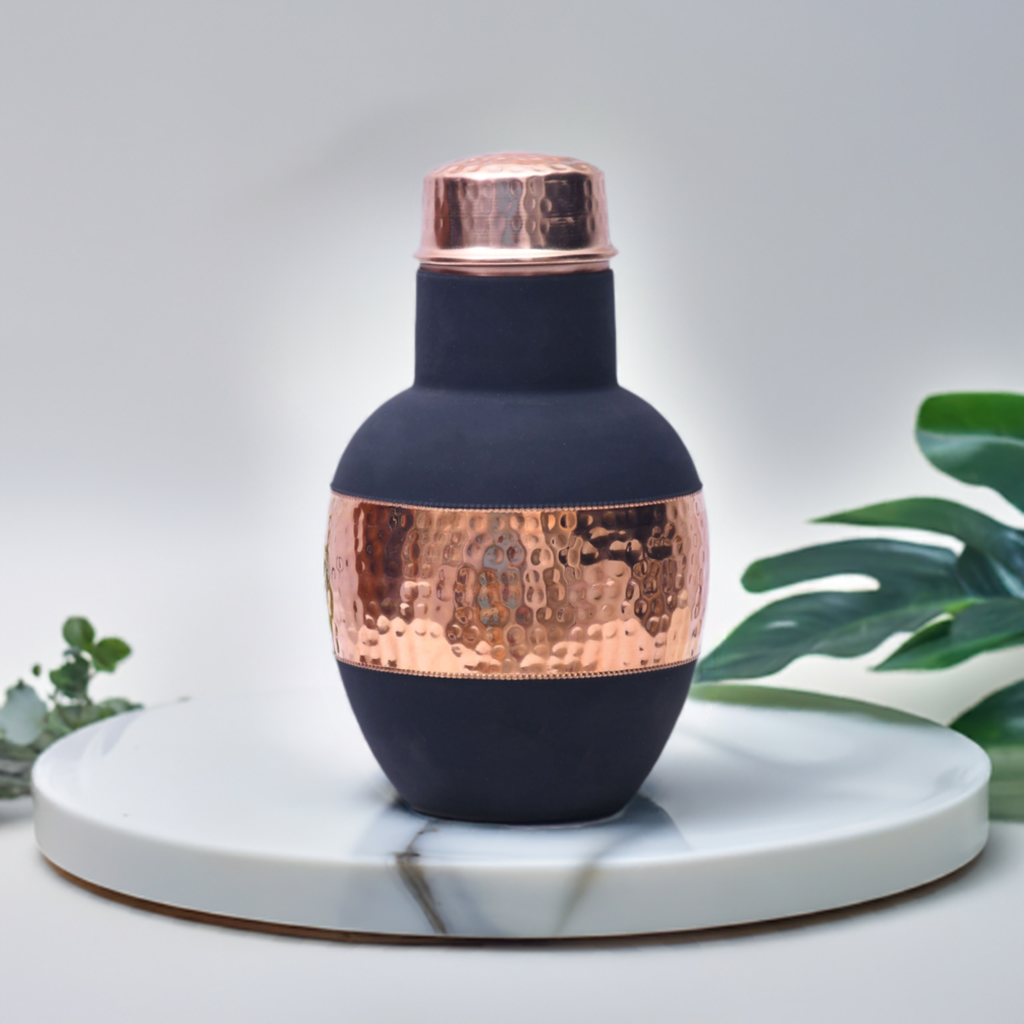 Pure Copper Silk Black Apple Pot with Inbuilt Glass Capacity 1200 ML