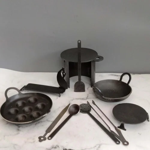 Iron Miniature Cooking Set - Medium – Image 2