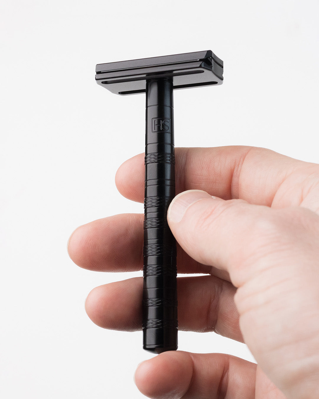 Henson AL13-M Razor Jet Black – Premium Safety Razor for Smooth Shaving – Image 5 - Image 5