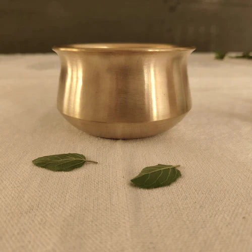 Kansa Tulsi Serveware Handi - Image 4