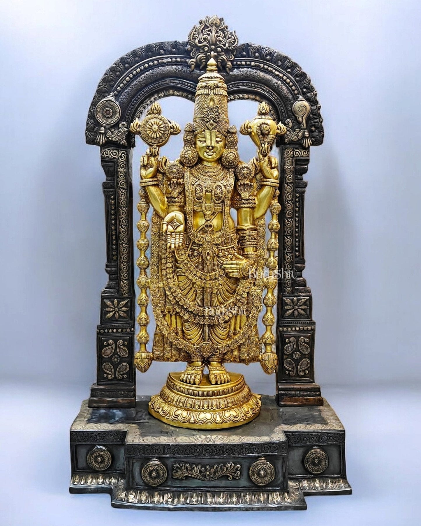 Majestic Brass Tirupati Balaji with Kirtimukha Thiruvarchi Prabhavali Frame – 60.5 Inch - Sama Homes Idol - Brass Sculpture