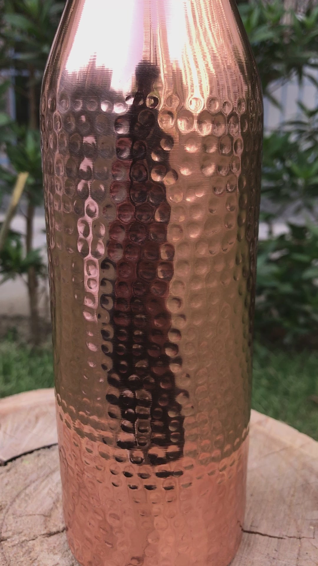 Pure Copper Hammered Design Water Bottle Plain Unique Design Capacity 1000ML