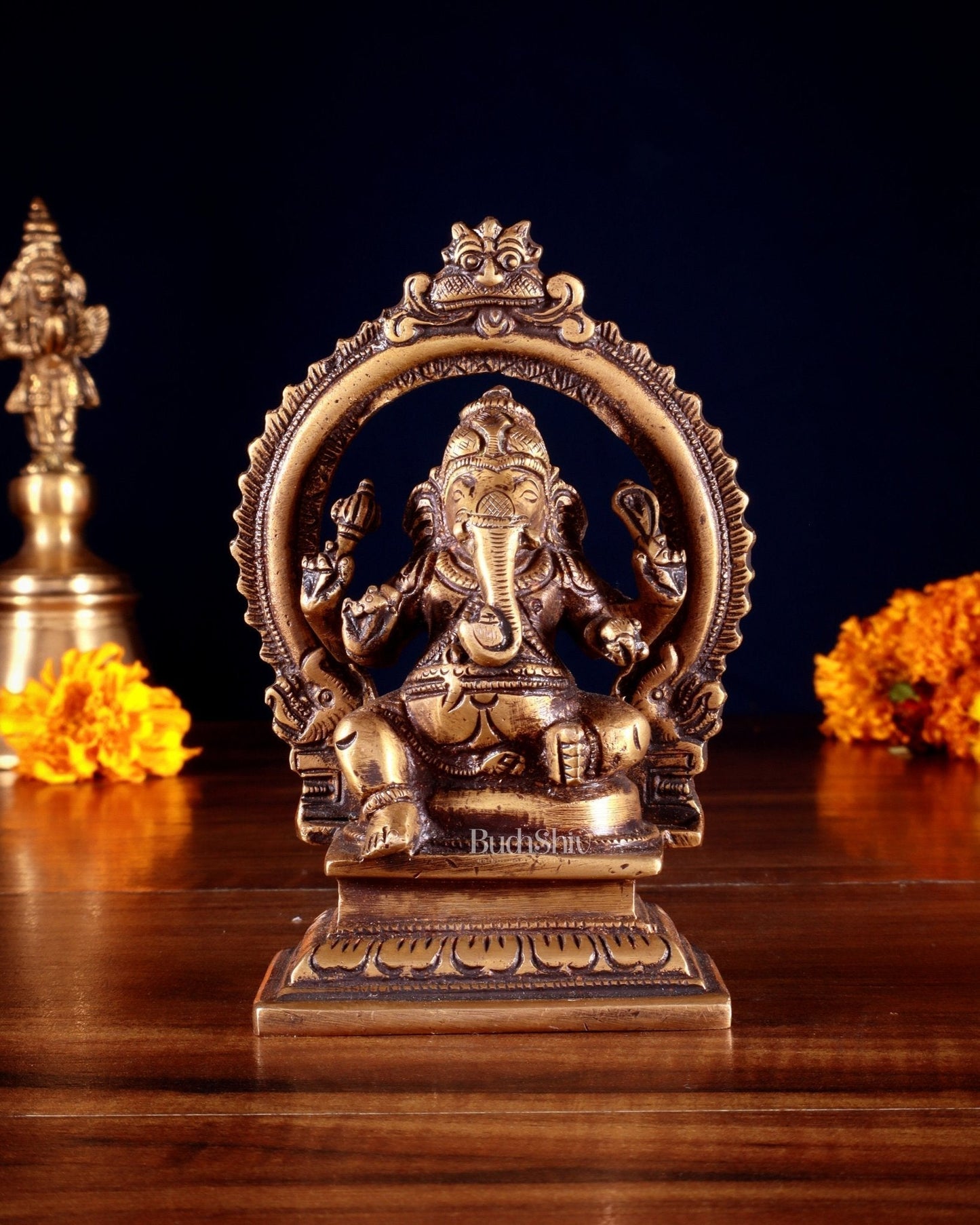 Pure Brass Dakshina Mukhi Ganesha Idol – Right Side Trunk 5" Burnt brass tone - Sama Homes Idol - Brass Sculpture