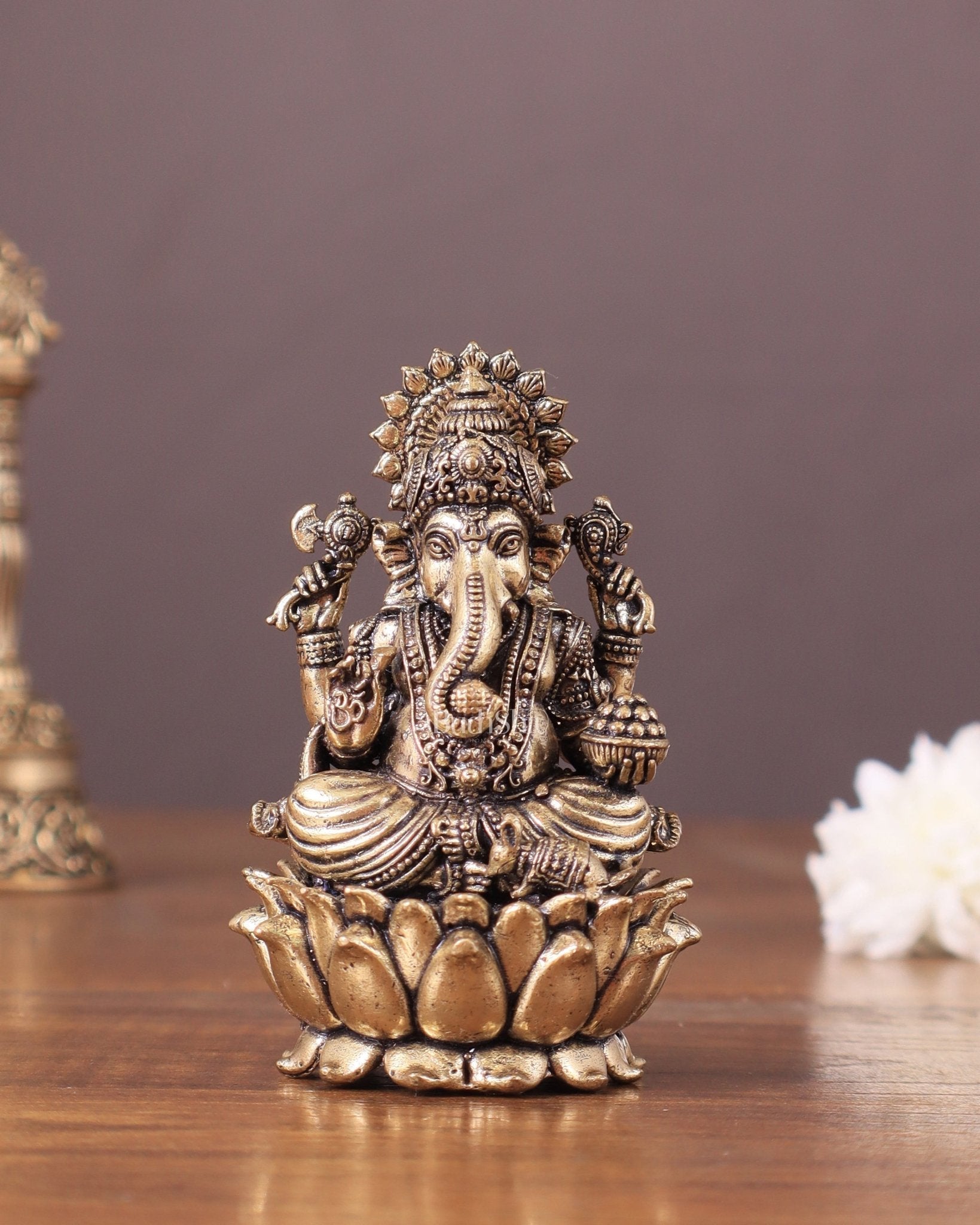 Pure Brass Intricate Superfine Ganesha Idol 3" - Sama Homes Idol - Brass Sculpture - Eco-friendly - Sama Homes