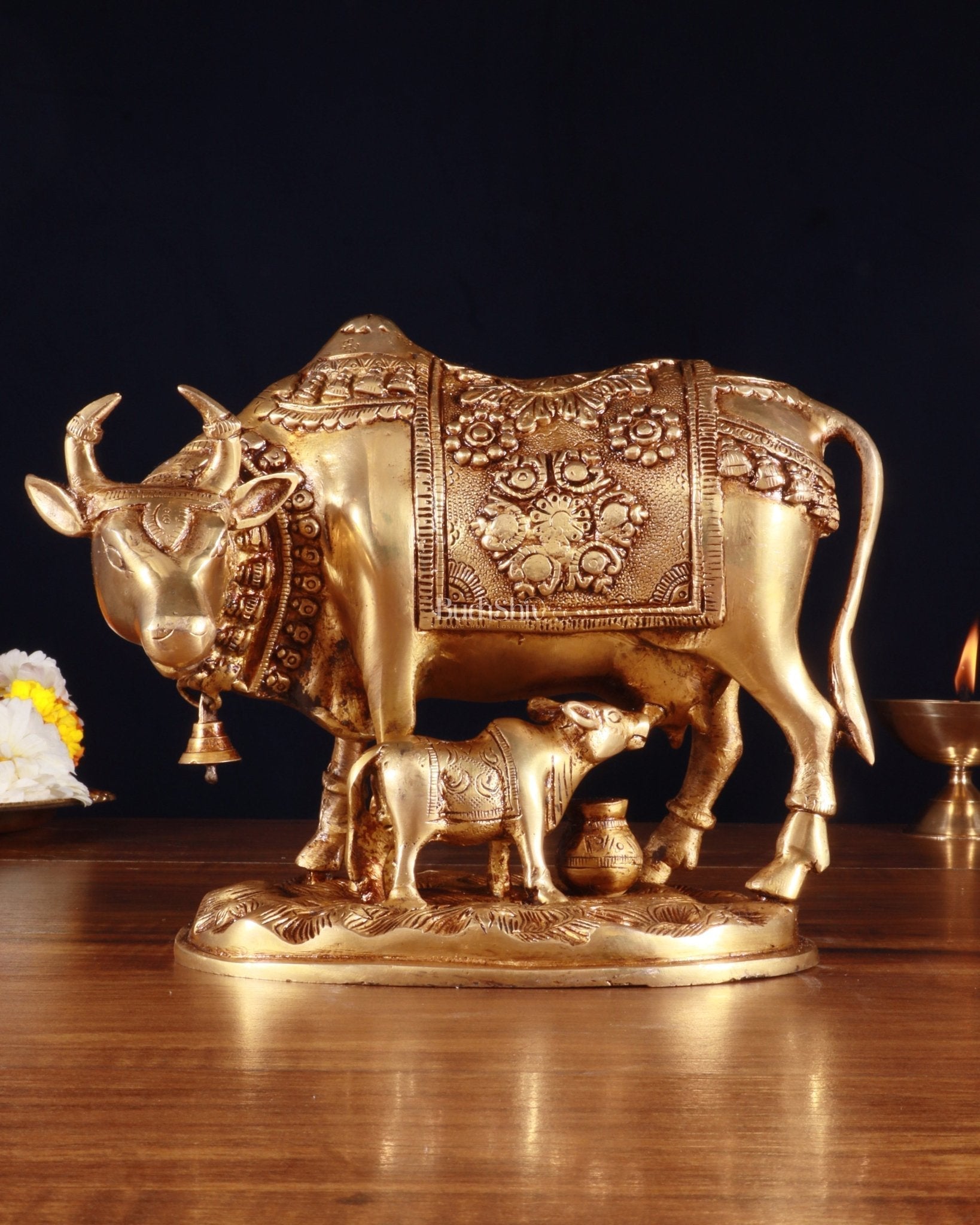 Pure Brass Kamdhenu Cow with Calf Idol – 8 x 4 x 7 Inches, 3.2 Kg - Eco-friendly - Sama Homes