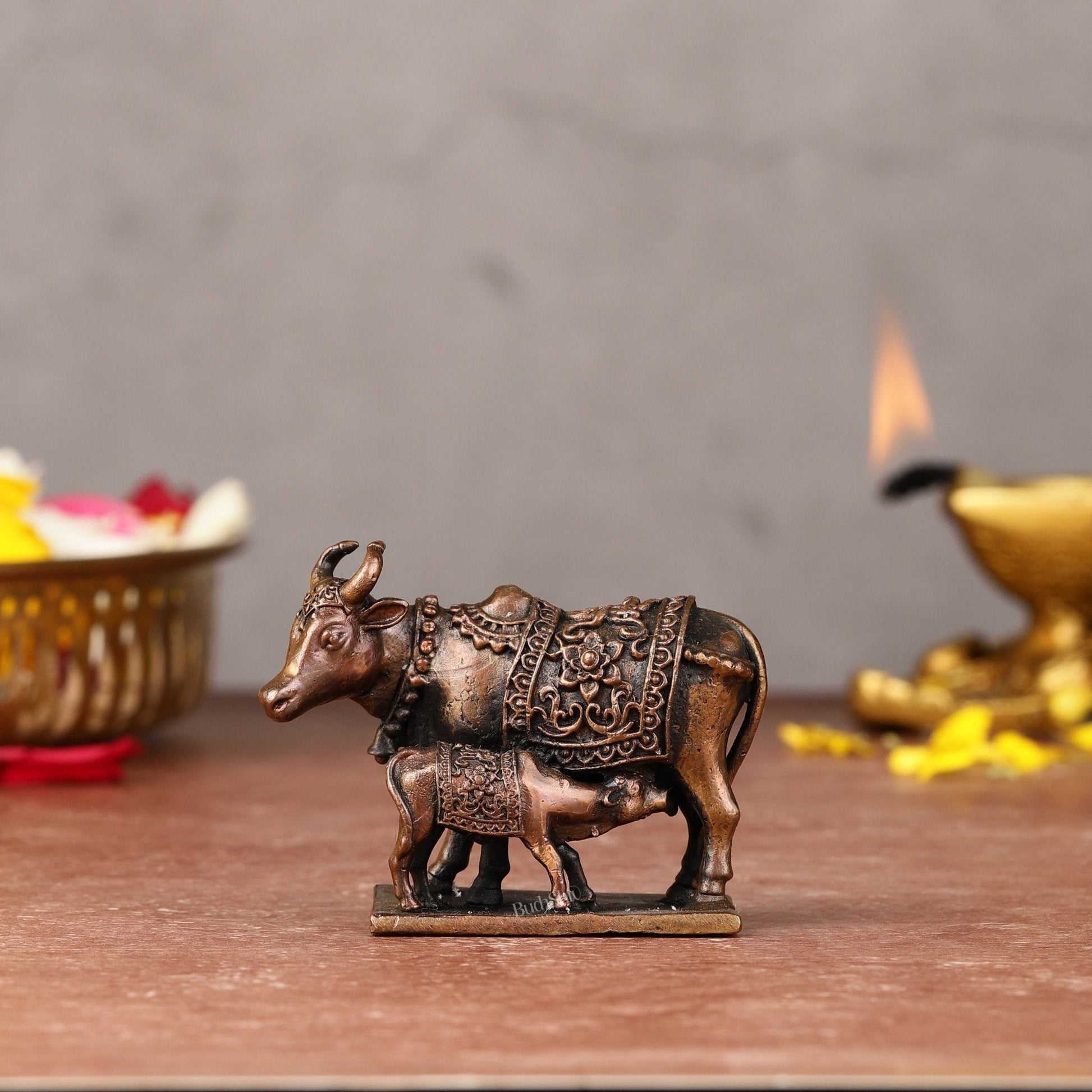 Pure Copper kamdhenu cow Gomatha Vigaraha - with Calf Idol, 2" - Sama Homes Idol - Brass Sculpture - Eco-friendly - Sama Homes