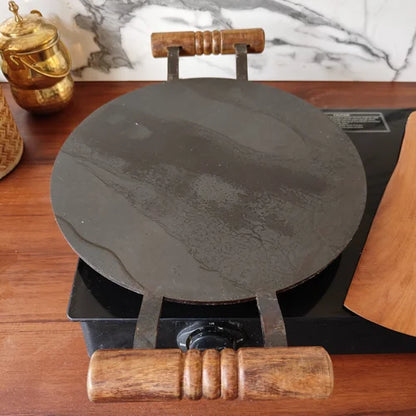 Pure Iron Tawa Round with Wooden Handle/ Pre-Seasoned No chemical Coating – Image 2
