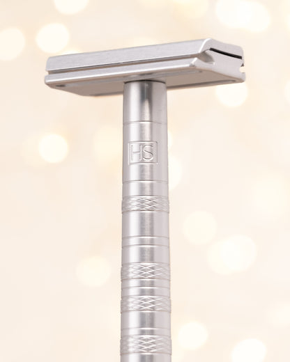 Henson AL13 Deluxe Bundle | Razor + Stand + 2-Year Blade Supply by Henson Shaving - Razor Bundle (View 2)