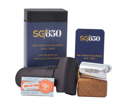 Merkur DE Razor 34C Limited Edition 650 Years, set including leather sleeve, 10ct blades, in a gift box. by Merkur - Gift Sets & Kits