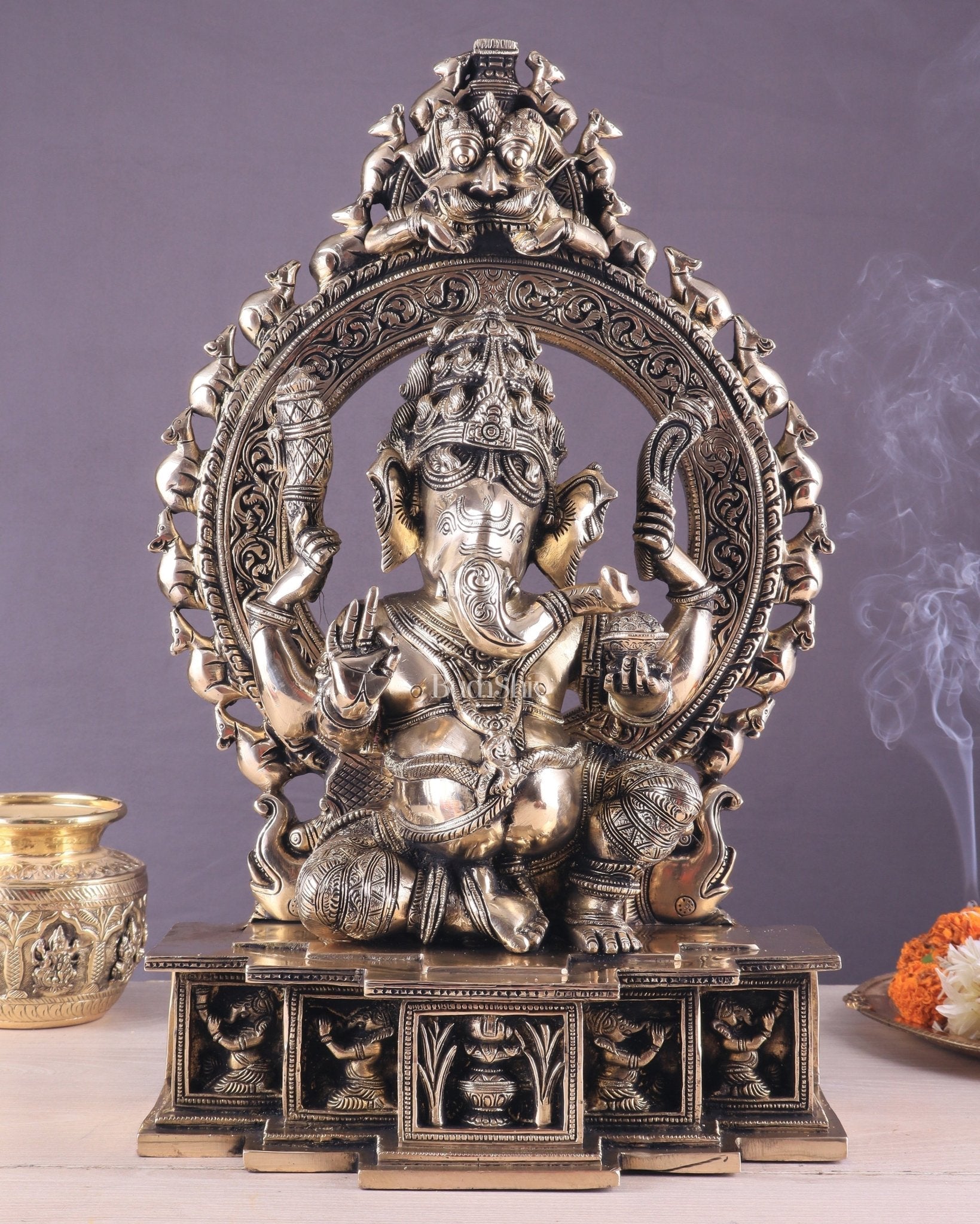 Unique Brass Lord Ganesha Statue with Kirtimukha Prabhavali Arch | 19.5 Inches - Sama Homes Idol - Brass Sculpture - Eco-friendly - Sama Homes