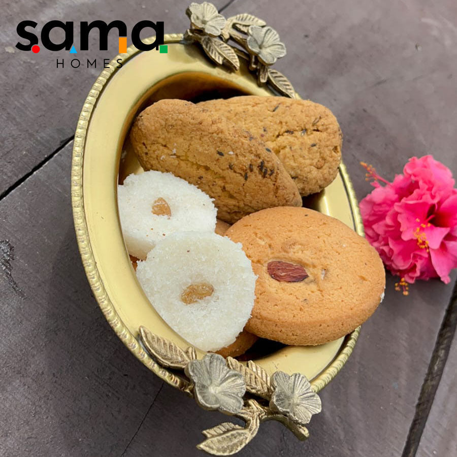 SAMA Homes - brass antique snack bowl with flower design