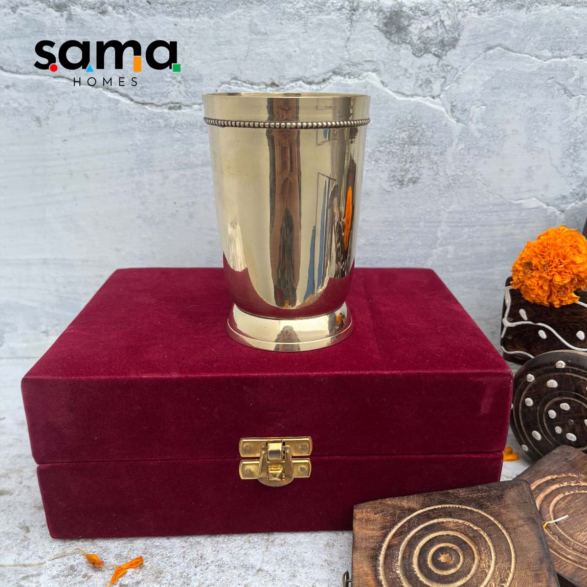 SAMA Homes - brass plain glass with velvet box